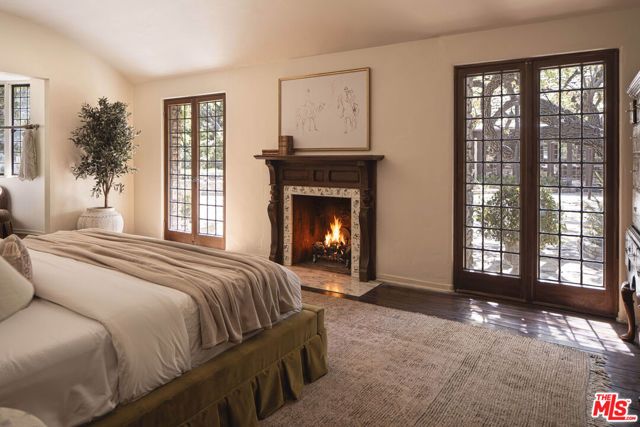 4934 Queen Florence Lane, Woodland Hills (los Angeles), CA 91364