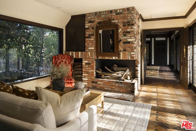 4934 Queen Florence Lane, Woodland Hills (los Angeles), CA 91364