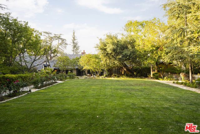 4934 Queen Florence Lane, Woodland Hills (los Angeles), CA 91364