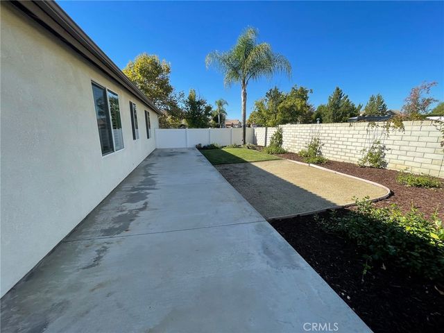 39402 Napa Creek Drive, Murrieta, CA 92563