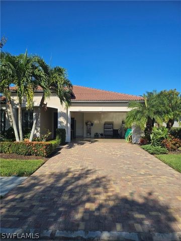 1283 Manado DR, Naples, FL 34113