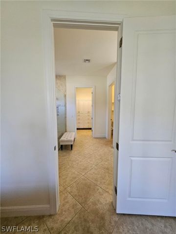 1283 Manado DR, Naples, FL 34113