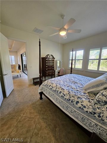 1283 Manado DR, Naples, FL 34113