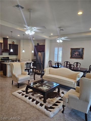 1283 Manado DR, Naples, FL 34113