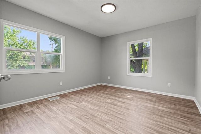 301 E Fair Street, Independence, MO 64055