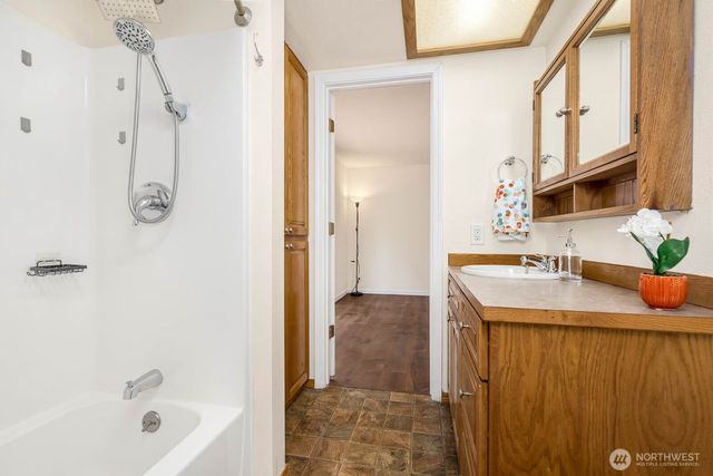 31646 45th Place SW, Federal Way, WA 98023