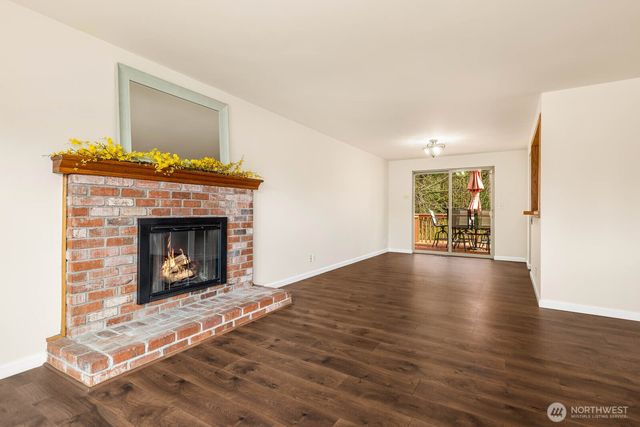 31646 45th Place SW, Federal Way, WA 98023