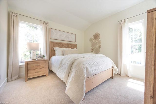 908 Koonce Ln, Chesapeake, VA 23322