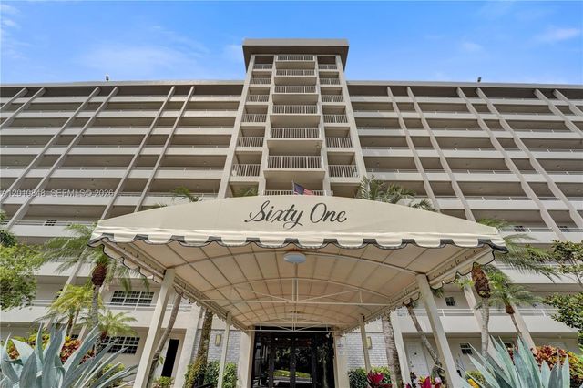 575 Oaks Lane 508, Pompano Beach, FL 33069