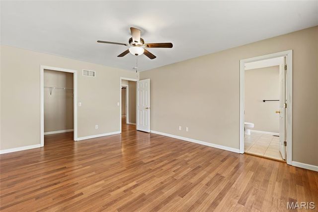 229 Thoroughbred Trail, St Peters, MO 63376