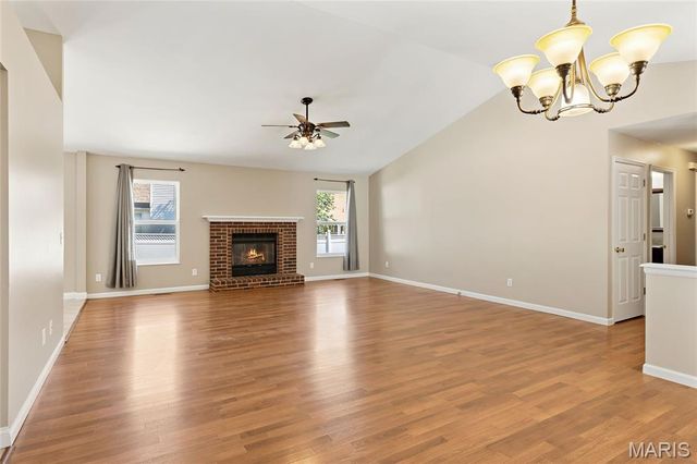 229 Thoroughbred Trail, St Peters, MO 63376