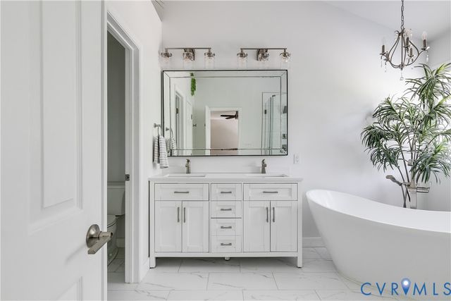 9094 Minglewood Ln, Mechanicsville, VA 23116