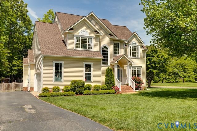 9094 Minglewood Ln, Mechanicsville, VA 23116