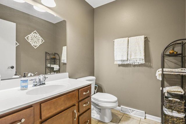 1033 Vista Ridge Drive, Mount Horeb, WI 53572