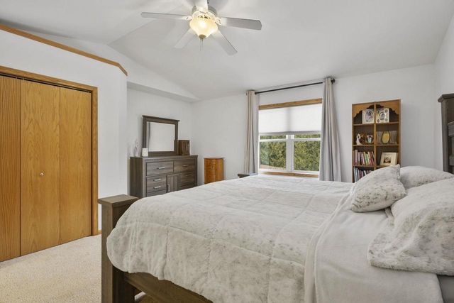 1033 Vista Ridge Drive, Mount Horeb, WI 53572