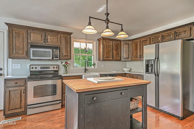 3725 Lunsford Mill Road, Hiltons, VA 24258
