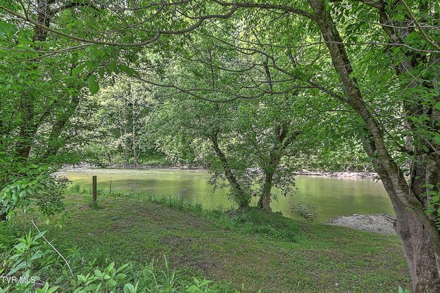 3725 Lunsford Mill Road, Hiltons, VA 24258