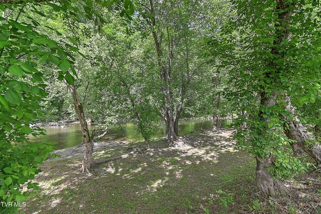 3725 Lunsford Mill Road, Hiltons, VA 24258