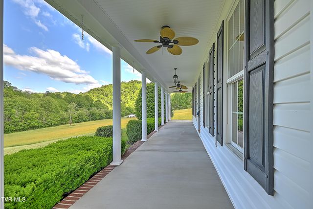 3725 Lunsford Mill Road, Hiltons, VA 24258