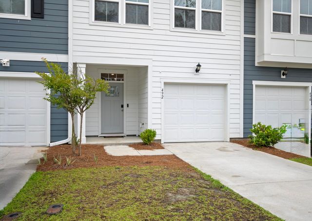 492 Trotters Lane, Moncks Corner, SC 29461