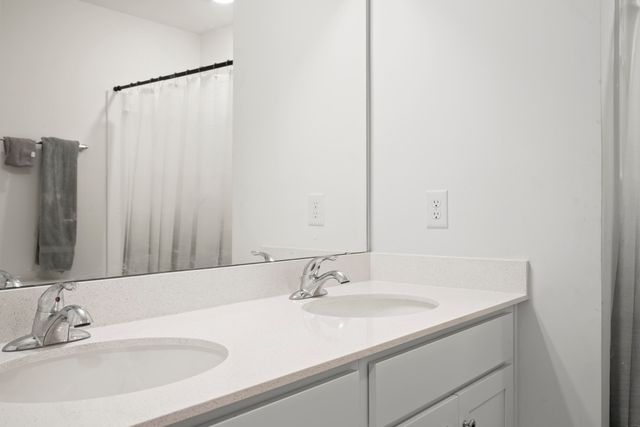 492 Trotters Lane, Moncks Corner, SC 29461