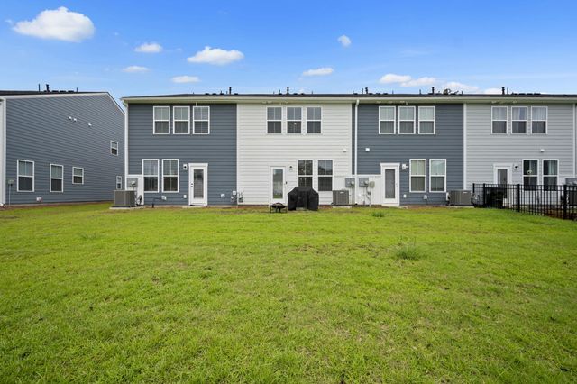 492 Trotters Lane, Moncks Corner, SC 29461