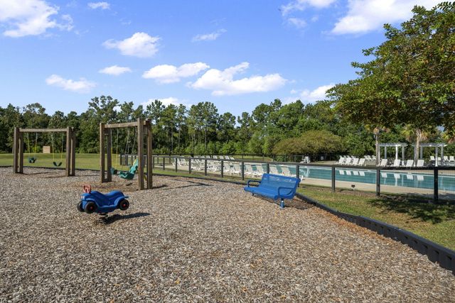 492 Trotters Lane, Moncks Corner, SC 29461