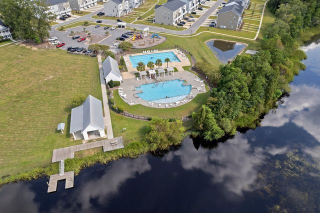 492 Trotters Lane, Moncks Corner, SC 29461