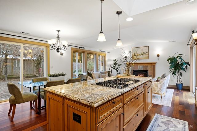 12649 NE 104th Street, Kirkland, WA 98033