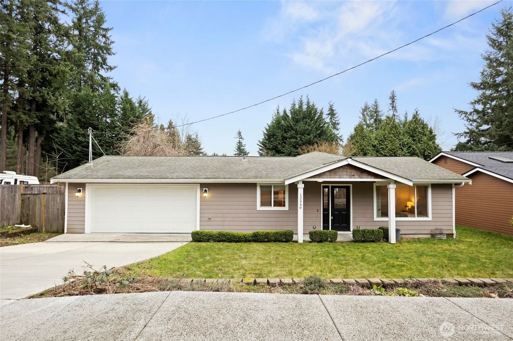 12649 NE 104th Street, Kirkland, WA 98033