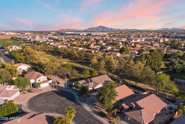 235 W GOLDFINCH Way, Chandler, AZ 85286