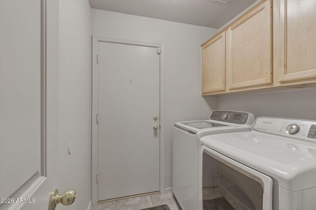 235 W GOLDFINCH Way, Chandler, AZ 85286