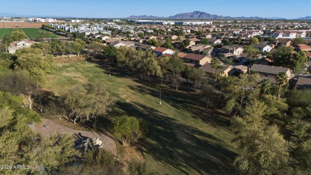 235 W GOLDFINCH Way, Chandler, AZ 85286