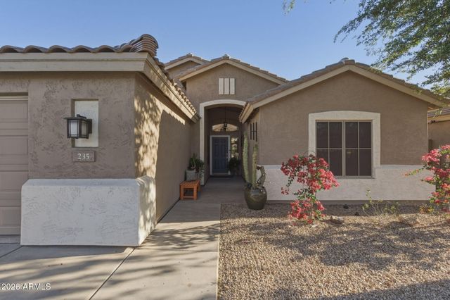 235 W GOLDFINCH Way, Chandler, AZ 85286