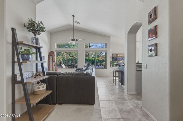 235 W GOLDFINCH Way, Chandler, AZ 85286