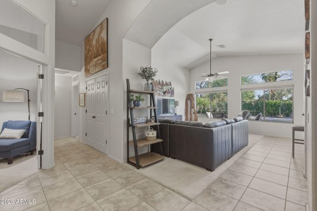 235 W GOLDFINCH Way, Chandler, AZ 85286