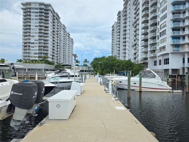 18051 Biscayne Blvd 1204, Aventura, FL 33160