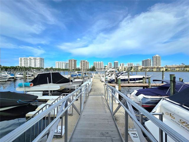 18051 Biscayne Blvd 1204, Aventura, FL 33160