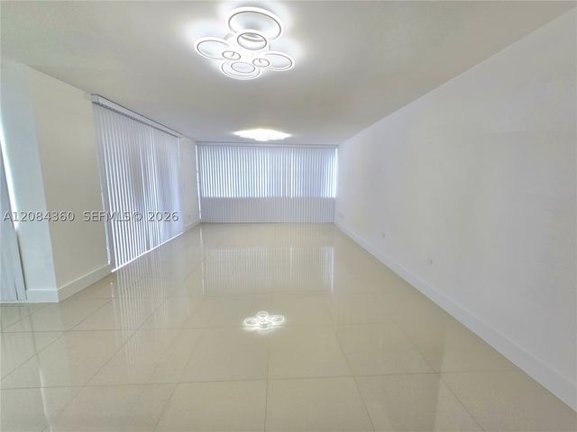 18051 Biscayne Blvd 1204, Aventura, FL 33160