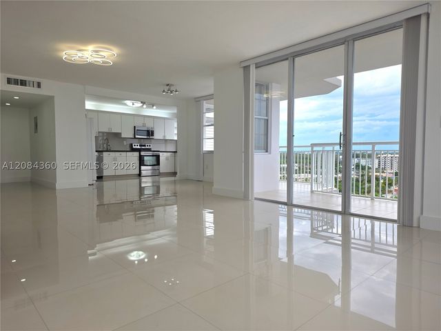 18051 Biscayne Blvd 1204, Aventura, FL 33160
