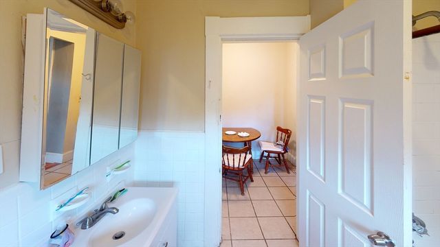 71-73 Chestnut Hill Ave 73, Boston, MA 02135