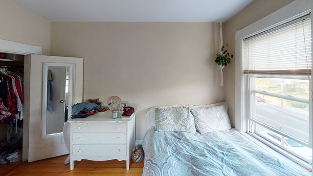 71-73 Chestnut Hill Ave 73, Boston, MA 02135