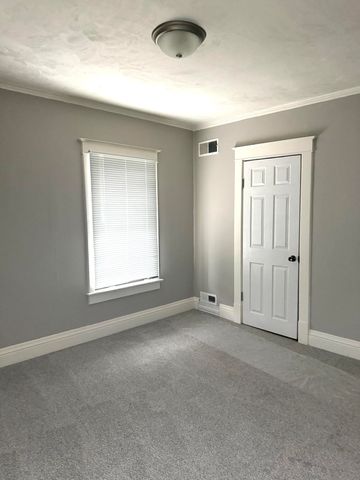 5962 Park Place, Hammond, IN 46320