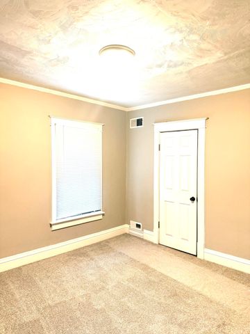 5962 Park Place, Hammond, IN 46320