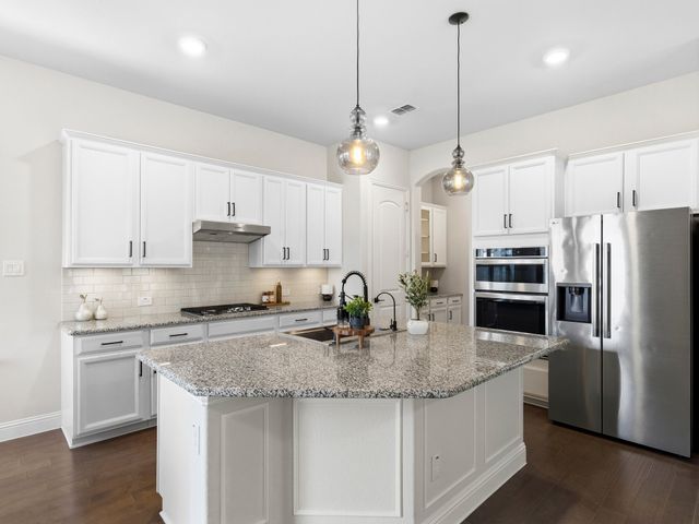 12788 Mercer Parkway, Farmers Branch, TX 75234