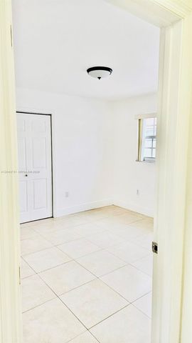 3180 SW 25th Ter 1, Miami, FL 33133