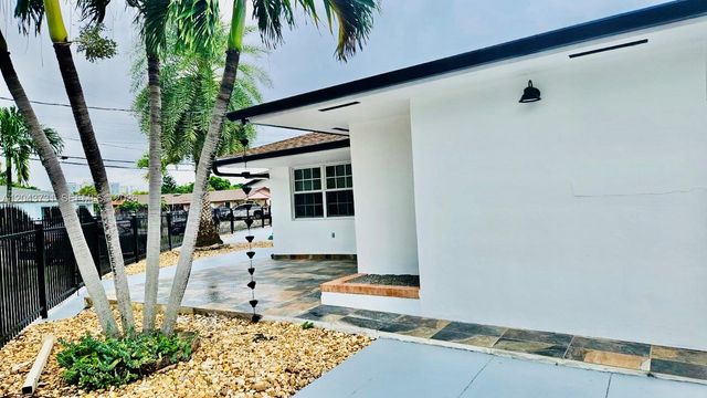 3180 SW 25th Ter 1, Miami, FL 33133