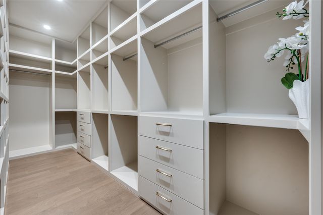 3737 Dunhaven Road, Dallas, TX 75220