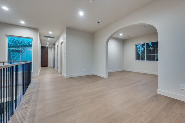 3737 Dunhaven Road, Dallas, TX 75220