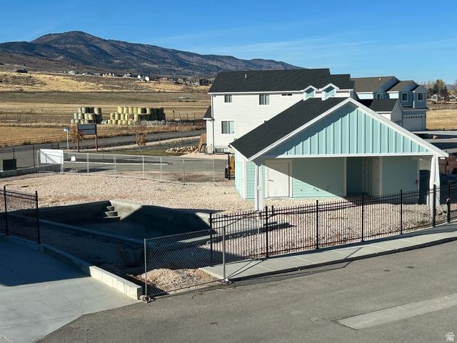 2216 S BEACHCOMBER LN, Garden City, UT 84028